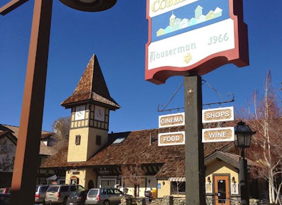california/tahoe-city/landmark/tahoe-trunk-show