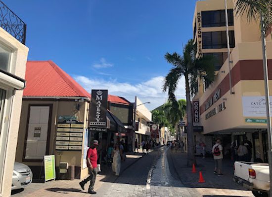sint-maarten/point-blanche/landmark/majesty-jewelers