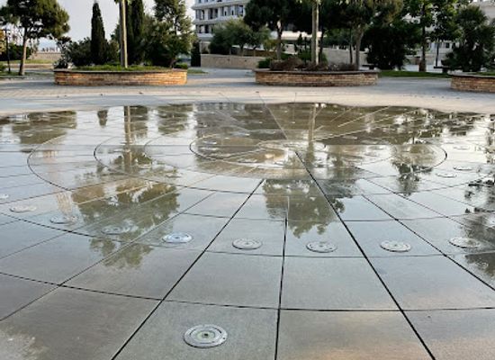azerbaijan/baku/landmark/fountains-square-of-baku-white-city