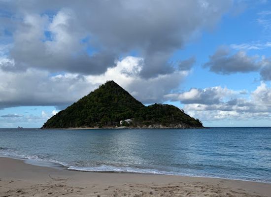 grenada/black-bay-beach/landmark/levera-beach