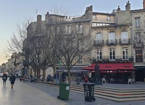 france/bordeaux/landmark/pl-general-sarrail