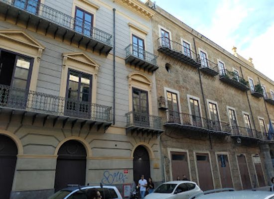 italy/palermo/la-loggia/landmark/rooms-at-the-museum-of-majolica-genius