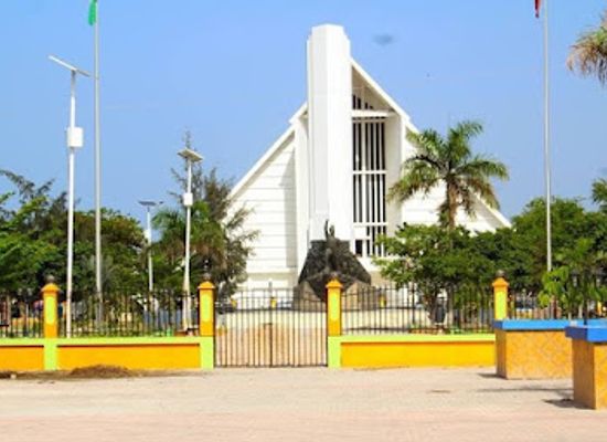 haiti/artibonite/landmark/cathedrale-du-souvenir