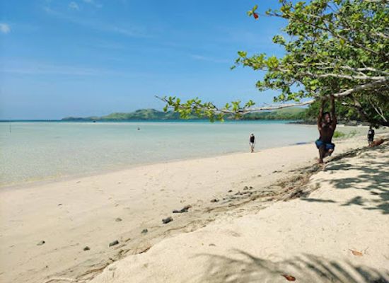 philippines/calaguas-island/landmark/pinagcastillohan-island