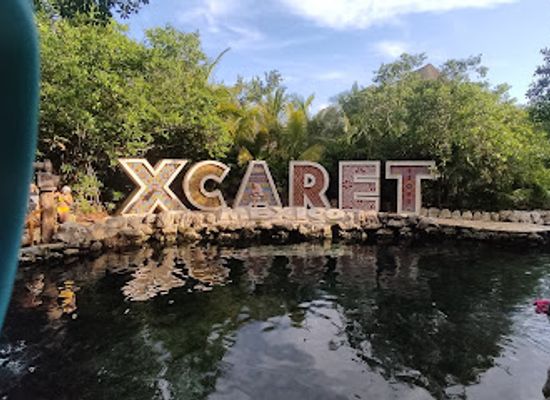 mexico/playa-del-carmen/landmark/gaston-charo-gallery