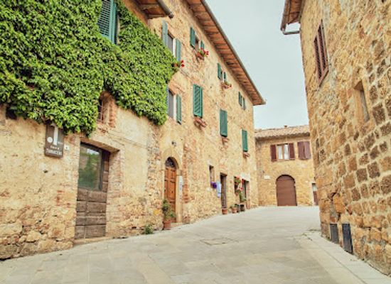 italy/val-d-orcia/landmark/b-b-la-casa-di-adelina-monticchiello