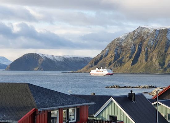 norway/finnmark/landmark/honningsvag-church
