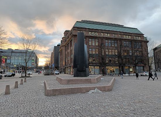 finland/helsinki/kamppi/landmark/urho-kekkonen-memorial