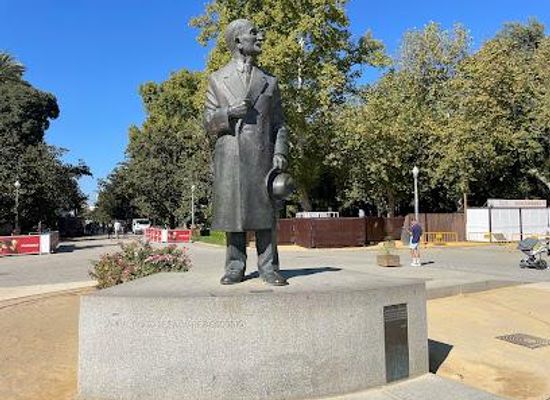 spain/seville/landmark/monumento-a-anibal-gonzalez-alvarez-ossorio