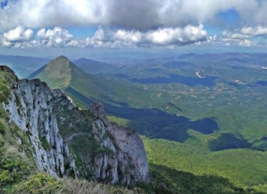 serbia/stara-planina-mountain/landmark/suva-planina