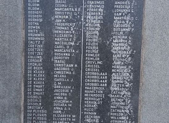 south-africa/free-state/landmark/garden-of-remembrance-anglo-boer-war-concentration-camp-women-children-victims