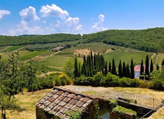 italy/chianti/landmark/casa-chianti-classico
