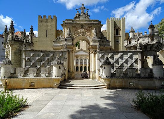 portugal/coimbra/landmark/portugal-dos-pequenitos