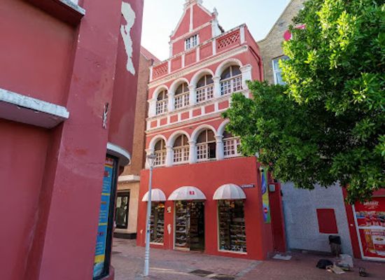 curacao/willemstad/landmark/year-1750-building