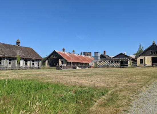 washington/northern-cascades/landmark/northern-state-old-farm-area
