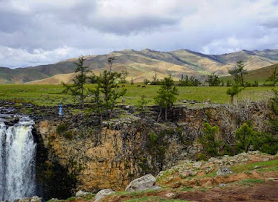 mongolia/zavkhan-river-valley/landmark/orkhon-waterfall