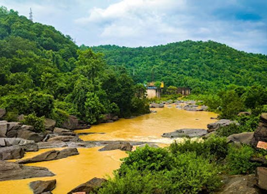 india/jharkhand/landmark/hundru-waterfall