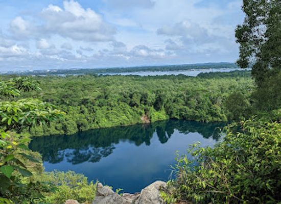 singapore/pulau-ubin/landmark/puaka-hilltop-view-point
