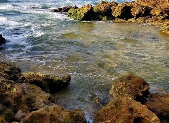puerto-rico/manati/landmark/los-tubos-beach
