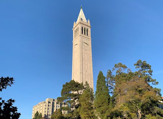 california/berkeley/landmark/campanile-esplanade