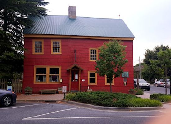 delaware/rehoboth-beach/landmark/ryves-holt-house