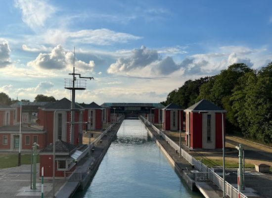 germany/hannover/landmark/hindenburgschleuse-anderten