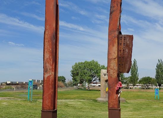 arizona/winslow/landmark/9-11-memorial