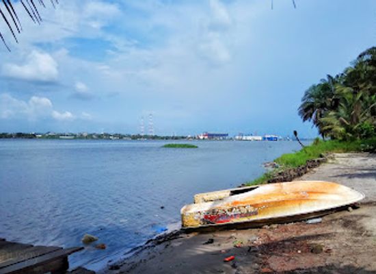 cote-d-ivoire/lacs/landmark/ile-boulay