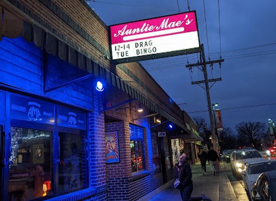 kansas/manhattan/landmark/auntie-mae-s-parlor