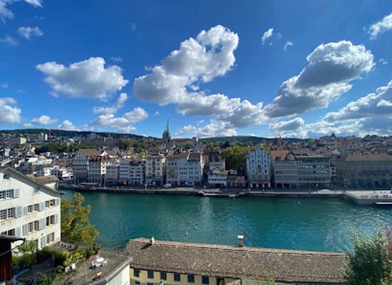 switzerland/zurich/zurich-west/landmark/lindenhof