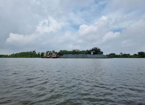 vietnam/southeast/landmark/vam-co-dong-river
