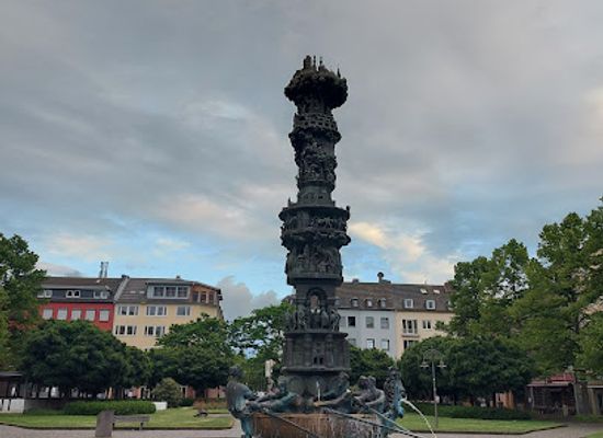germany/koblenz/landmark/peter-altmeier-denkmal