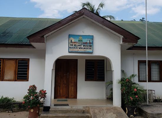 tanzania/central-zone/landmark/kijiji-cha-makumbusho-village-museum-mikocheni