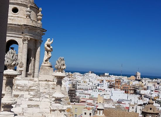 spain/cadiz/landmark/city-sightseeing-cadiz