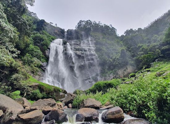 sri-lanka/nuwara-eliya/landmark/bomburu-ella-waterfall