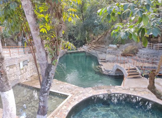 honduras/lempira-region/landmark/aguas-termales-presidente