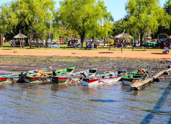 paraguay/pantanal/landmark/playa-de-aregua