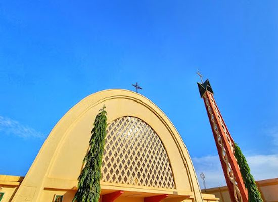 burkina-faso/hauts-bassins/landmark/paroisse-cathedrale-notre-dame-des-lourdes
