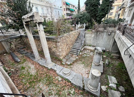 greece/athens/syntagma/landmark/roman-stoa