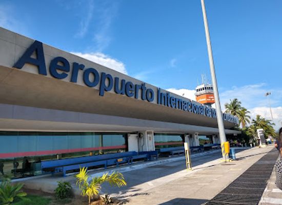 mexico/costa-grande/landmark/zihuatanejo-international-airport