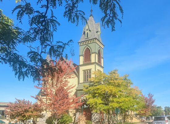 michigan/northern-michigan/landmark/crooked-tree-arts-center-petoskey