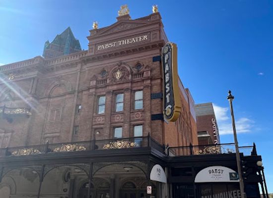 wisconsin/milwaukee/third-ward/landmark/wisconsin-state-historical-marker-309-pabst-theater