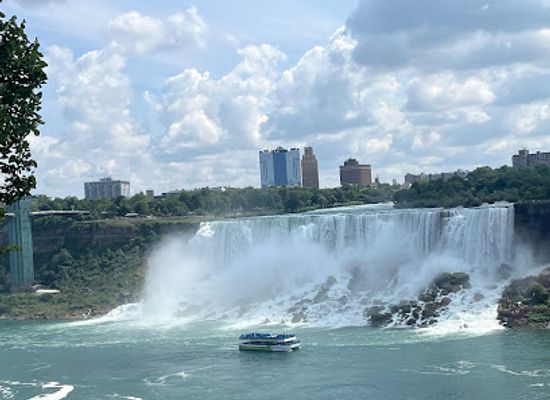 canada/niagara-peninsula/landmark/walk-niagara-tours