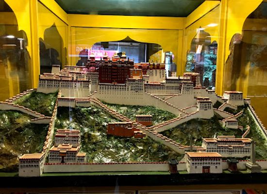 india/darjeeling/batasia-loop/landmark/himalayan-tibet-museum