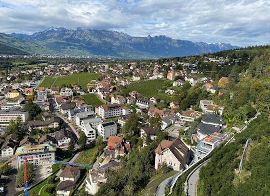 liechtenstein/vaduz-region/landmark/aussichtspunkt-kanzile