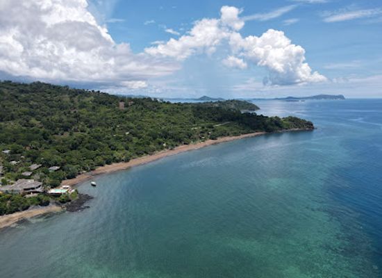 mayotte/acoua/landmark/plage-de-sakouli