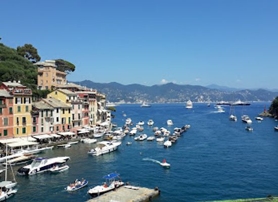 italy/portofino/landmark/old-town-portofino
