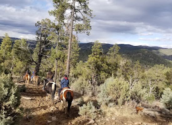 new-mexico/ruidoso/landmark/grindstone-stables