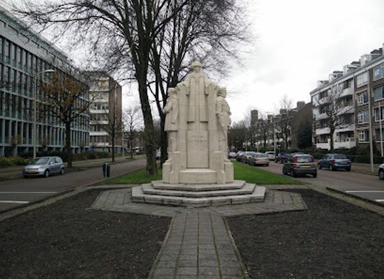 netherlands/the-hague/landmark/standbeeld-juliana-van-stolberg