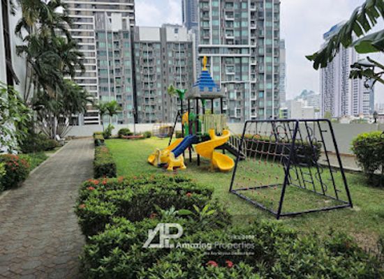 thailand/bangkok/ekkamai/landmark/oriental-tower